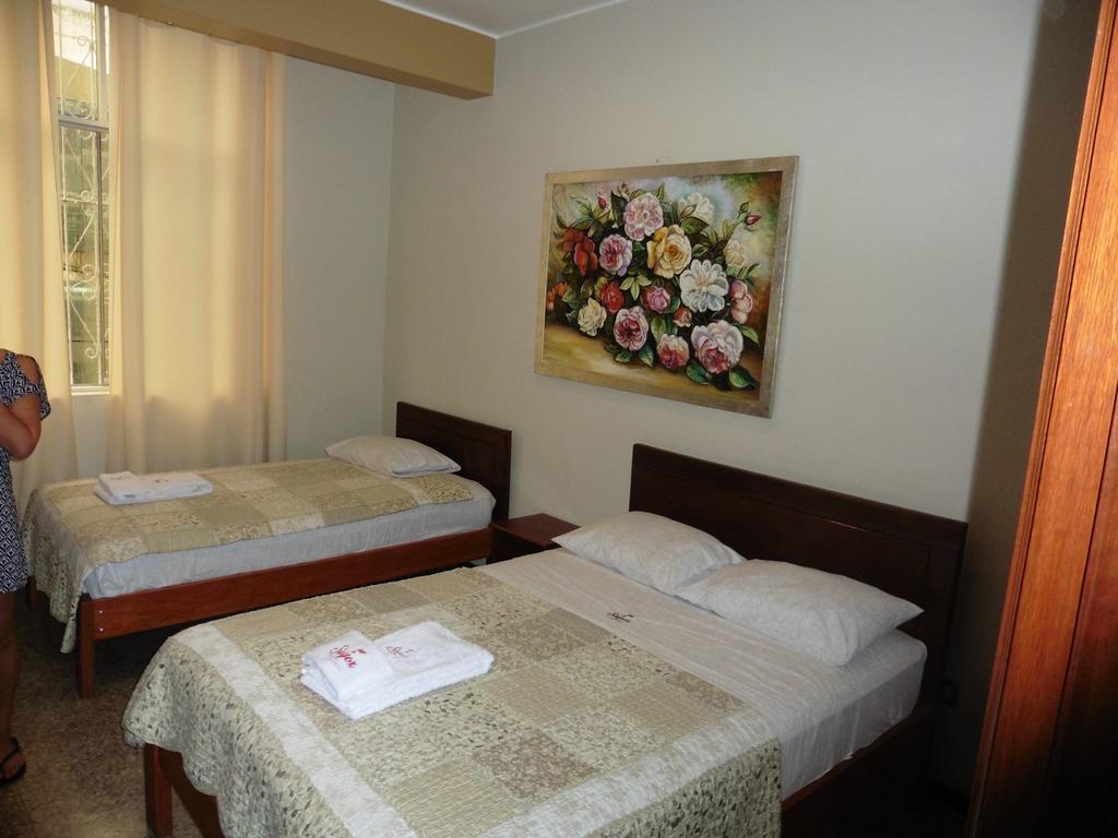 Hotel Suyox Tarapoto Szoba fotó